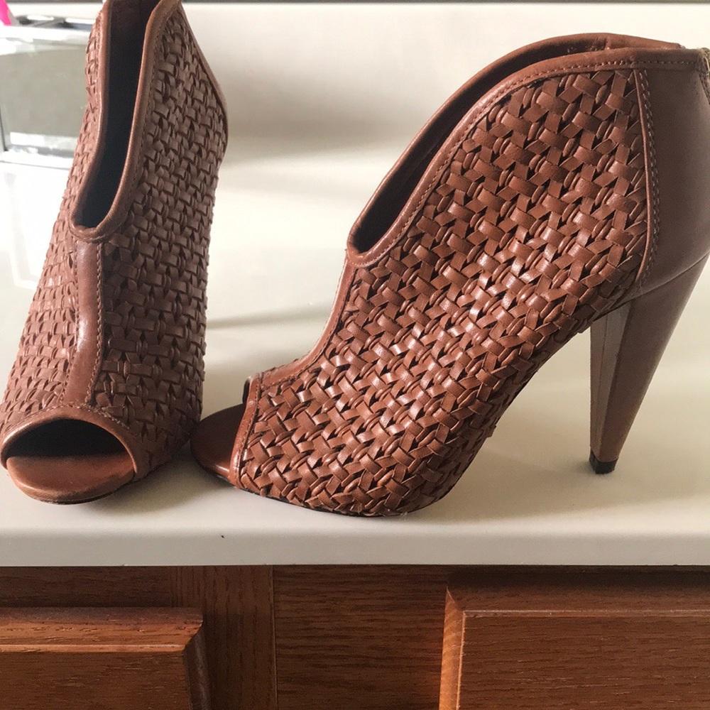 Vince Camuto peep toe heels